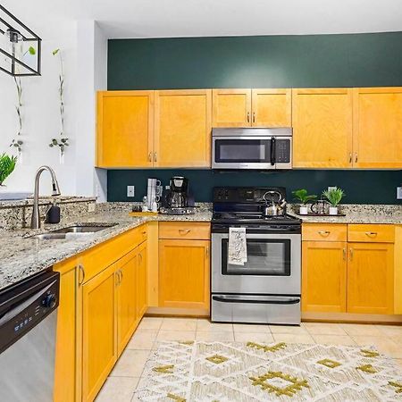 Entire Condo - Urban Safari In The Heart Of Atl Атланта Екстер'єр фото